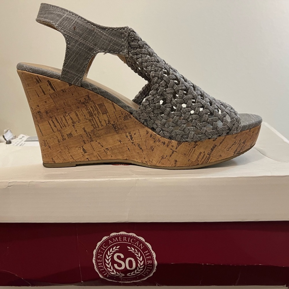 Grey Wedge - Picture 3 of 4